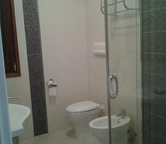 La Rosa Pensión La Caletta